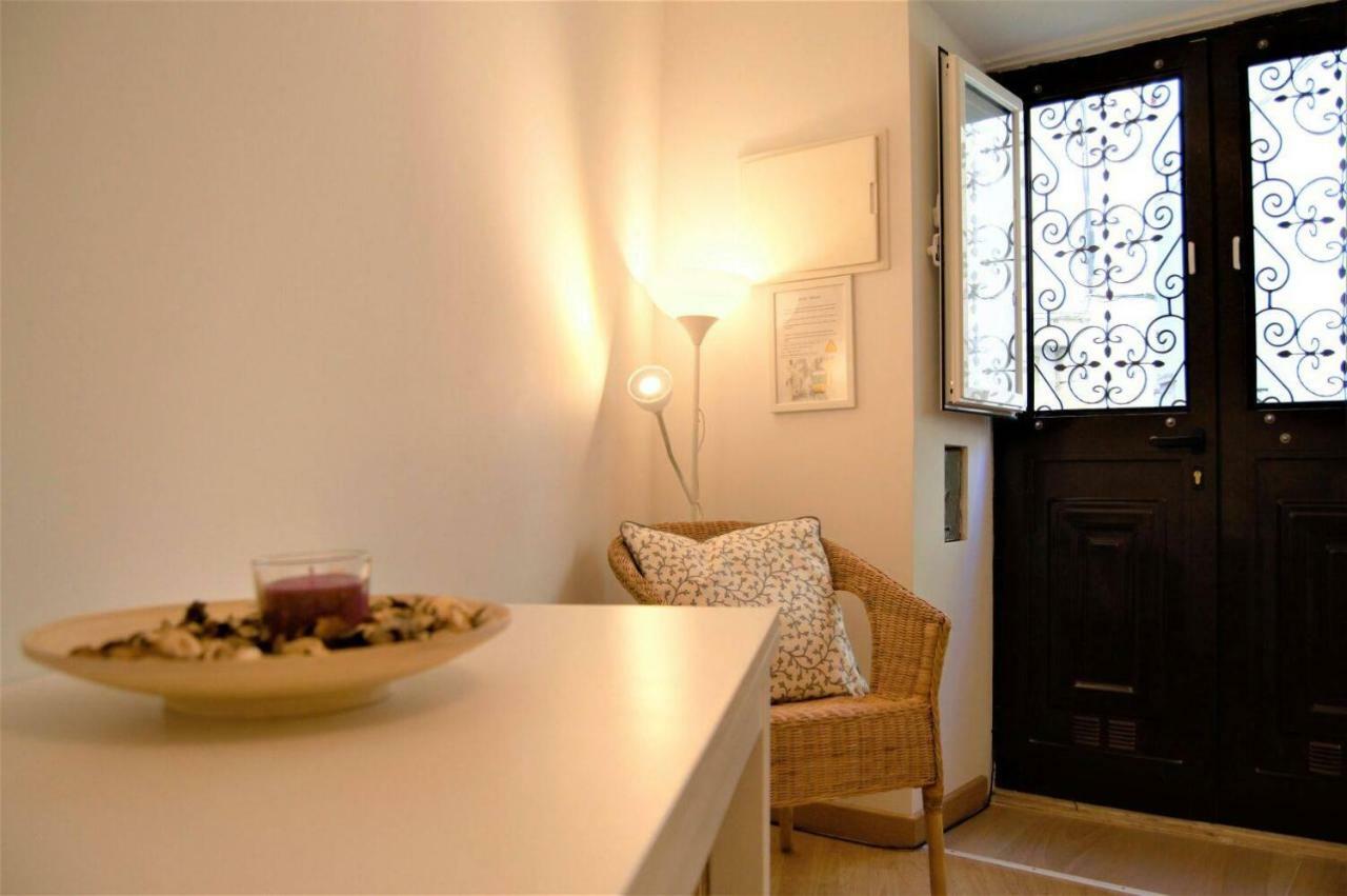 Stay In The Heart Of Alfama! Lisbon Exterior photo